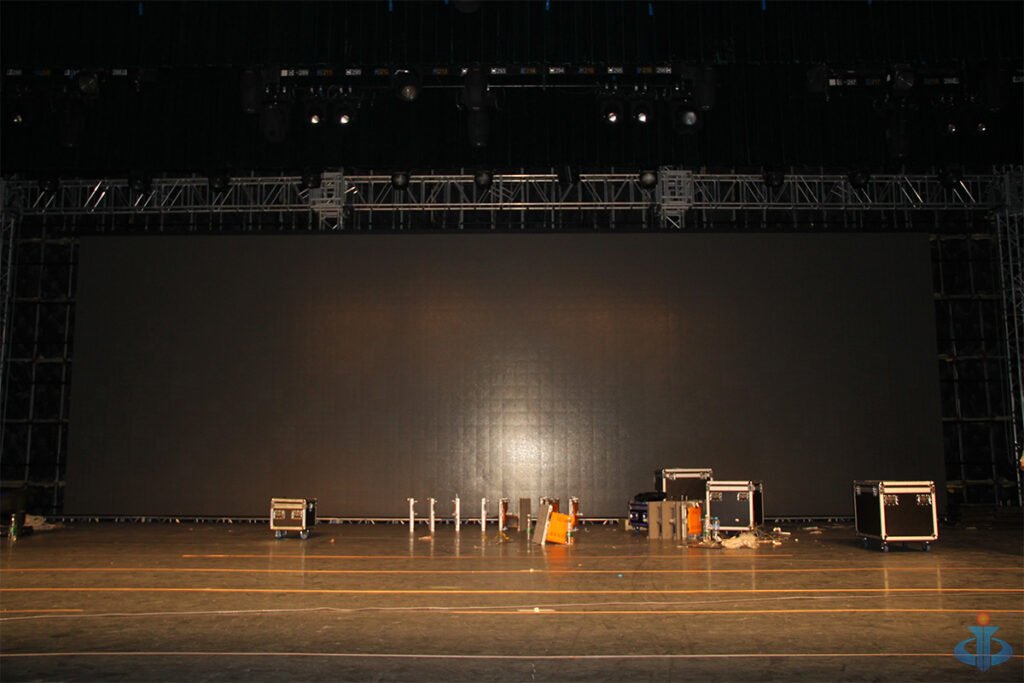 front view 3.9mm pixel pitch led display
