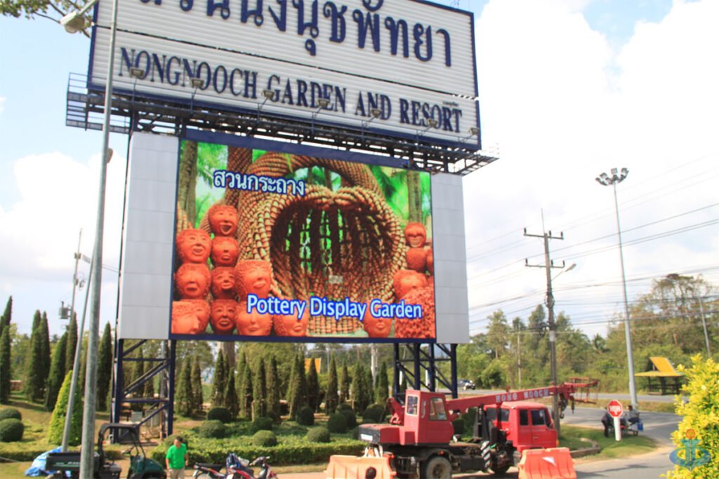 soarlume high brightness led billboard sunlight readable